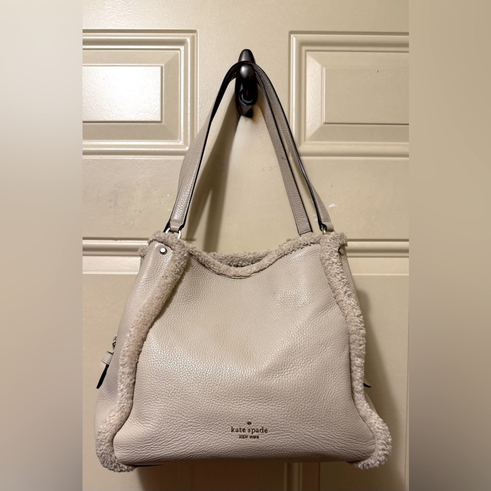 Kate Spade Beige Pebbled Leather Purse with Sherpa Trim Shoulder Bag